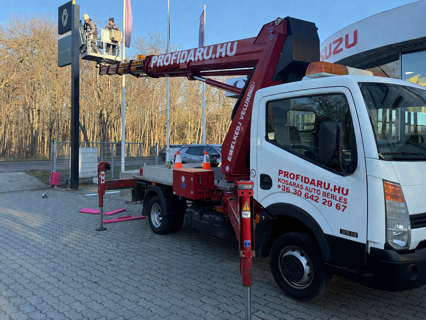 Ruthmann TB270 kosarasemelő